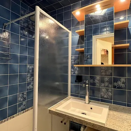 Apartment T2 Bis Avec Balcon Et Parking A Aix-les-Bains