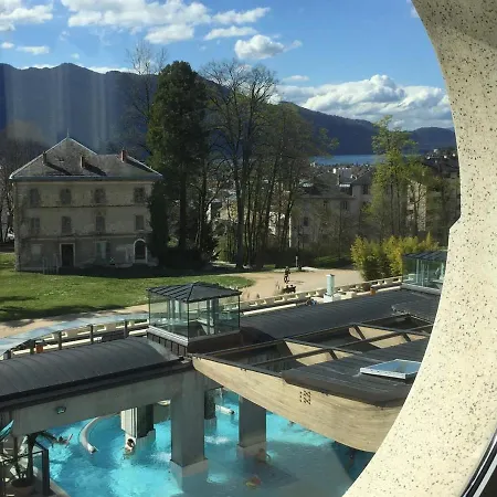 T2 Bis Avec Balcon Et Parking A *